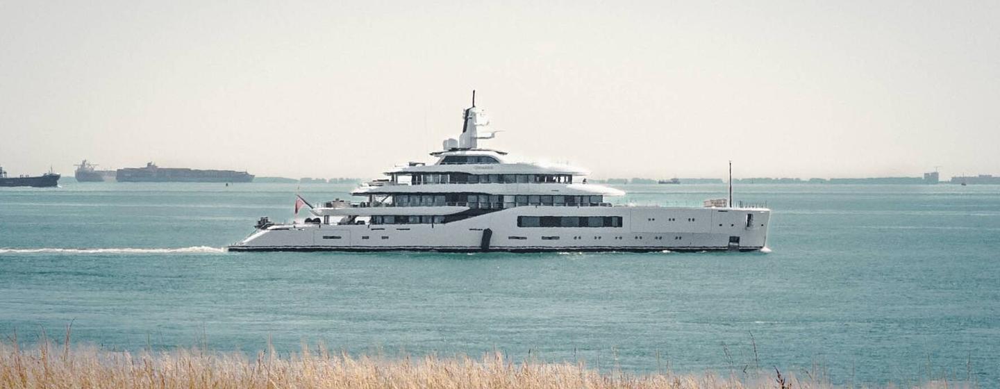 Amels superyacht Project Zurich at anchor side view 