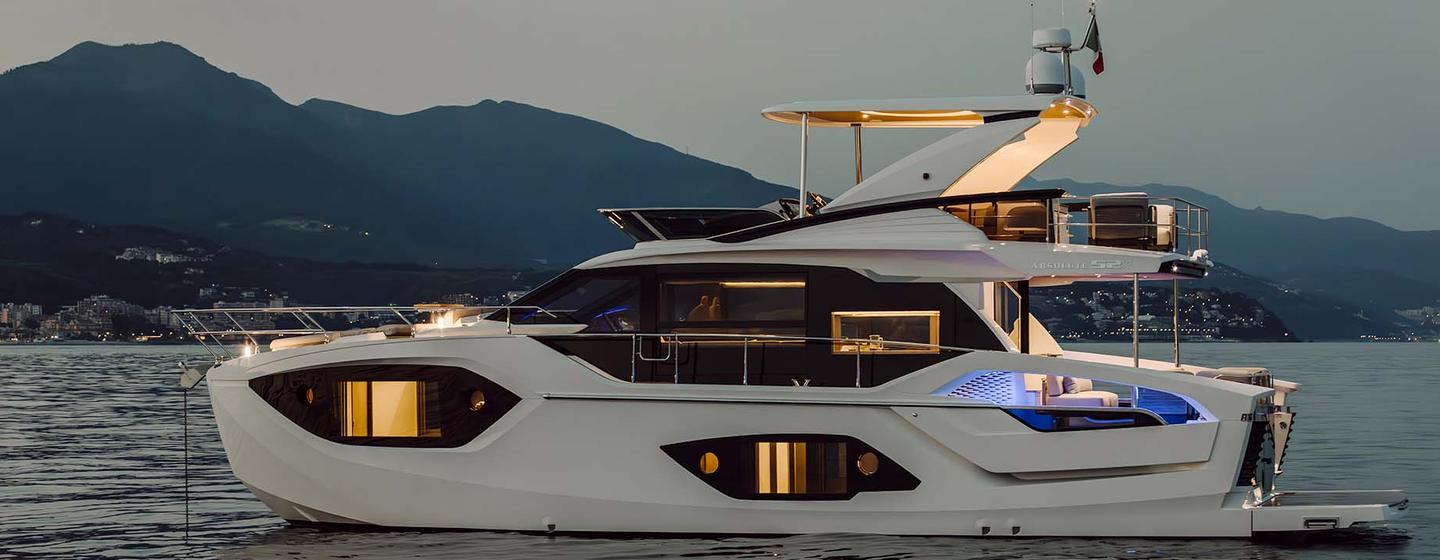 Next-Gen Absolute 52 FLY Yacht to Make British Motor Yacht Show Debut photo 1