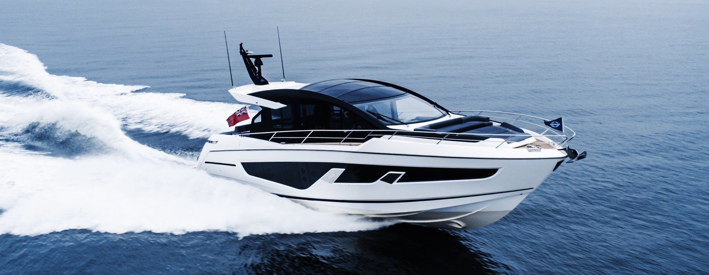 Sunseeker Predator 65 on water