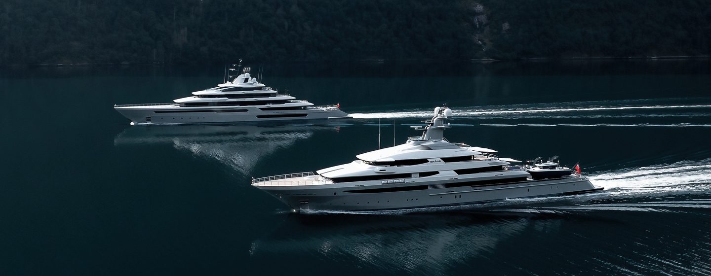 111m Superyacht Leviathan and 93m Support Vessel Draak under way together
