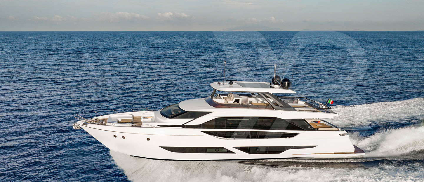 Ferretti Yachts 860 Review (2022 Edition) image 3