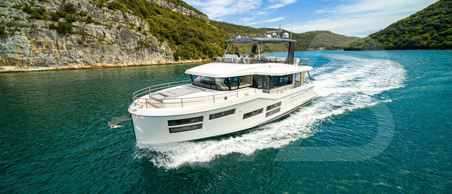 Beneteau Grand Trawler 62 Review (2020 Edition) image 1