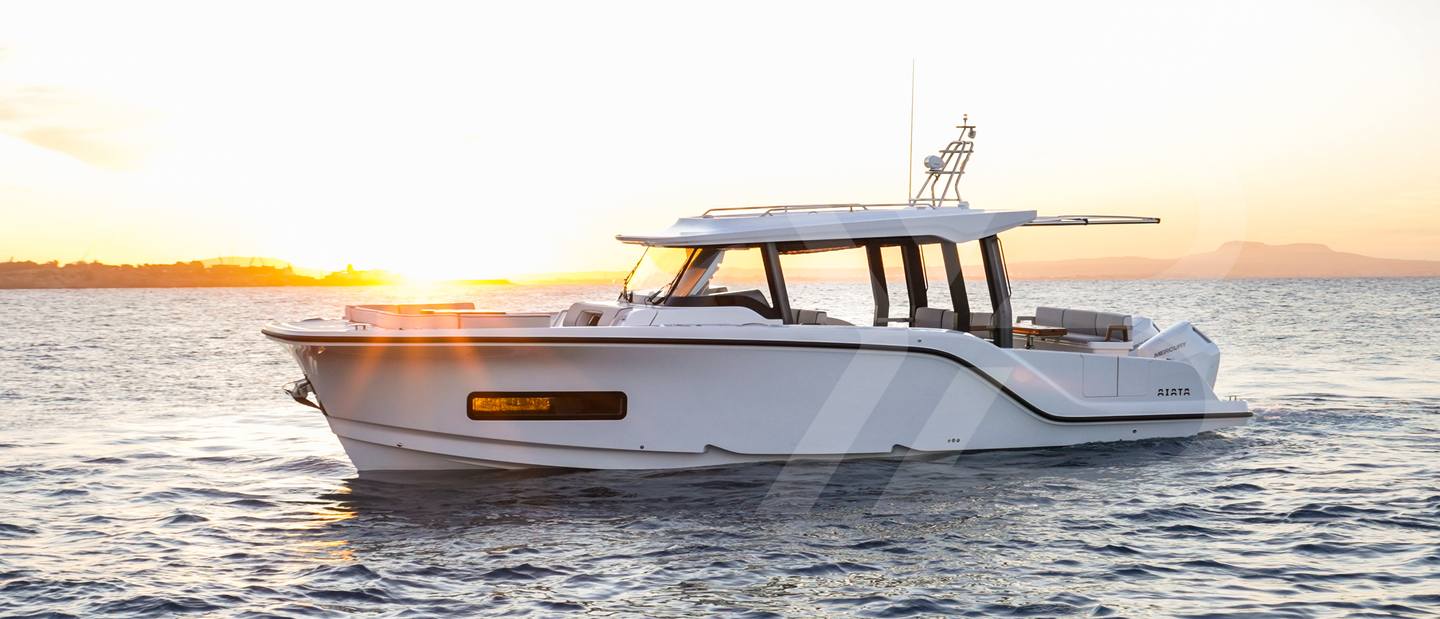 Aiata Wayfinder 38 Suntop Review (2025 Edition) image 3