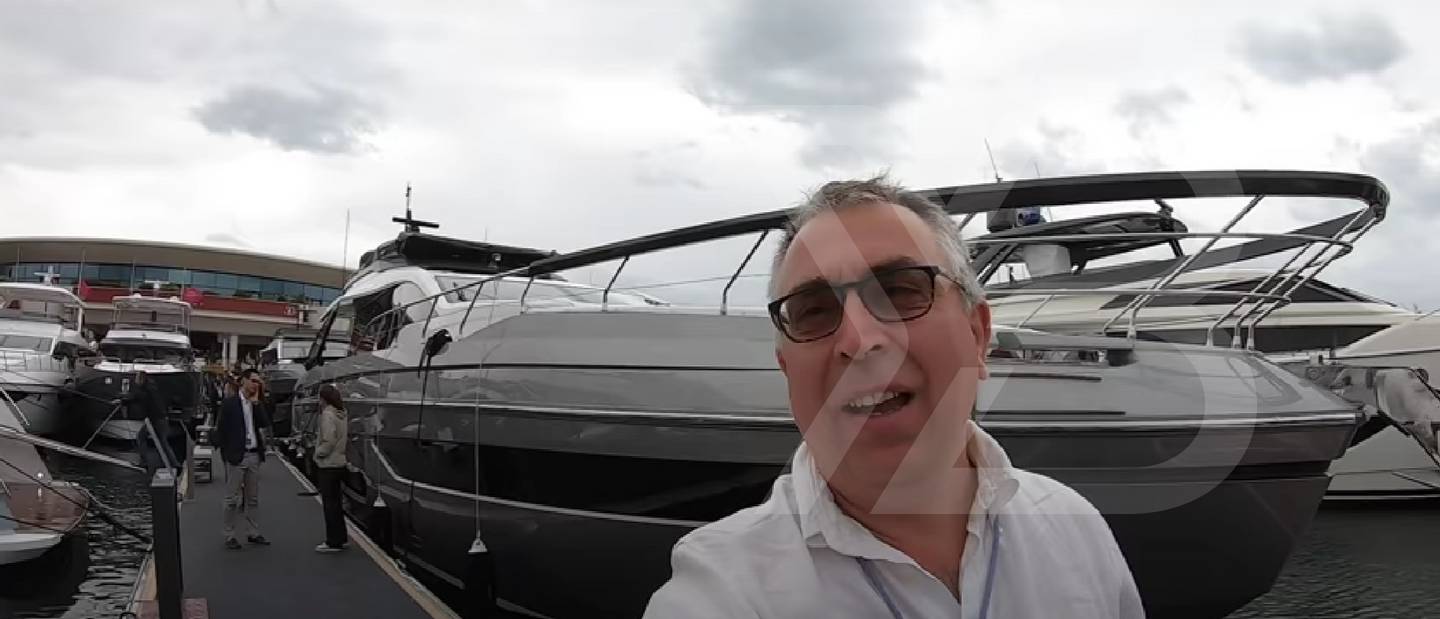 Azimut S8 Review (2019 Edition) by Aquaholic image 1