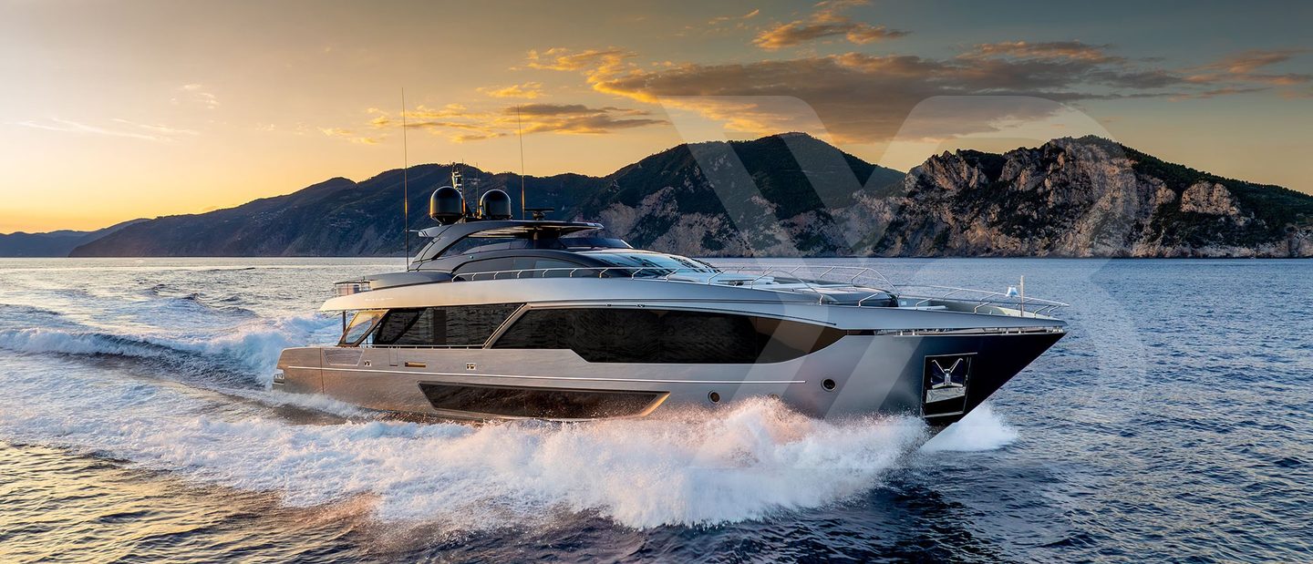 Riva 112 Dolcevita Super Review (2025 Edition) image 2