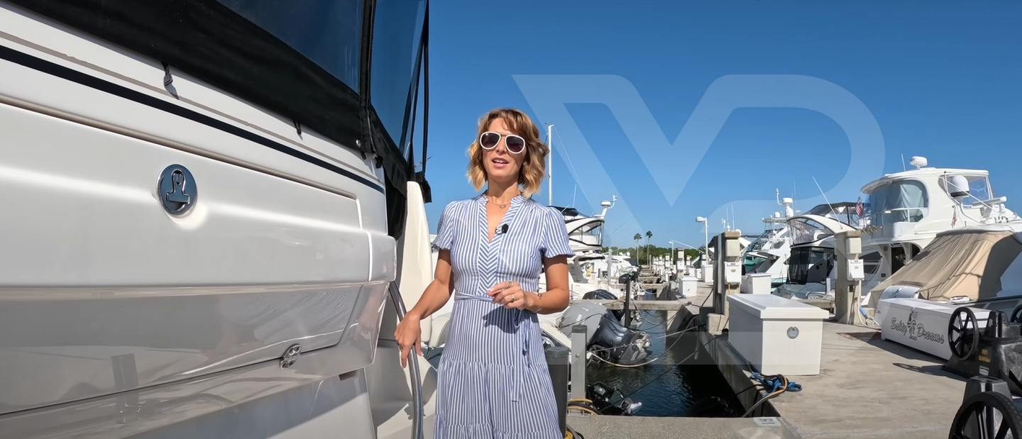 Sea Ray 390 Motoryacht Review (2003 Edition) by NautiStyles image 1