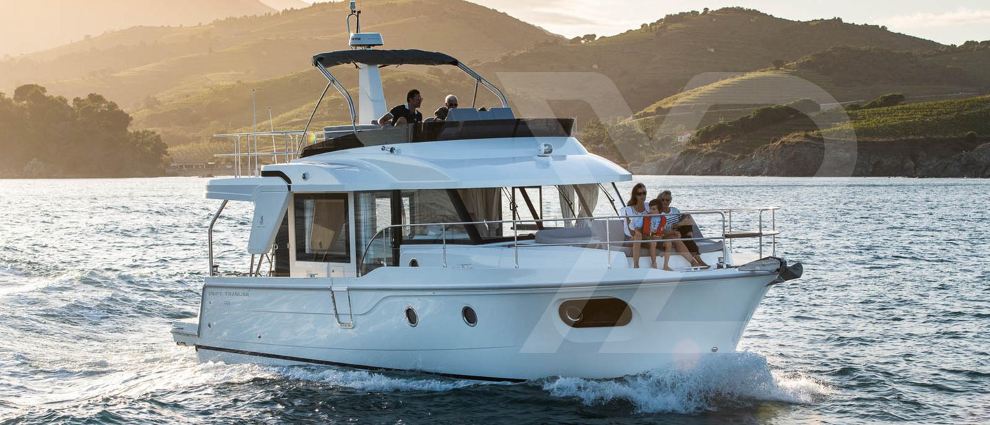 Beneteau Swift Trawler 41 Fly Review (2019 Edition) image 1