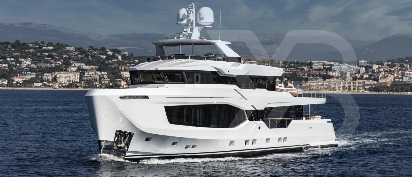 Numarine 37XP Review (2021 Edition) image 1