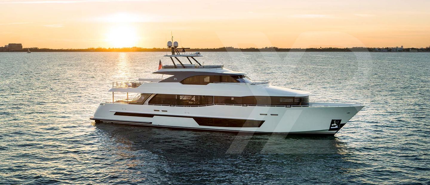 Ocean Alexander 37L Review (2022 Edition) image 3