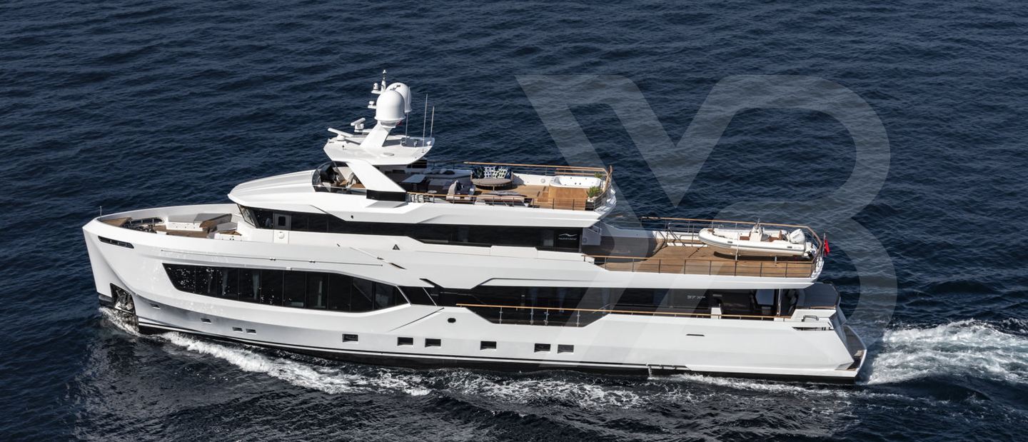 Numarine 37XP Review (2021 Edition) image 2