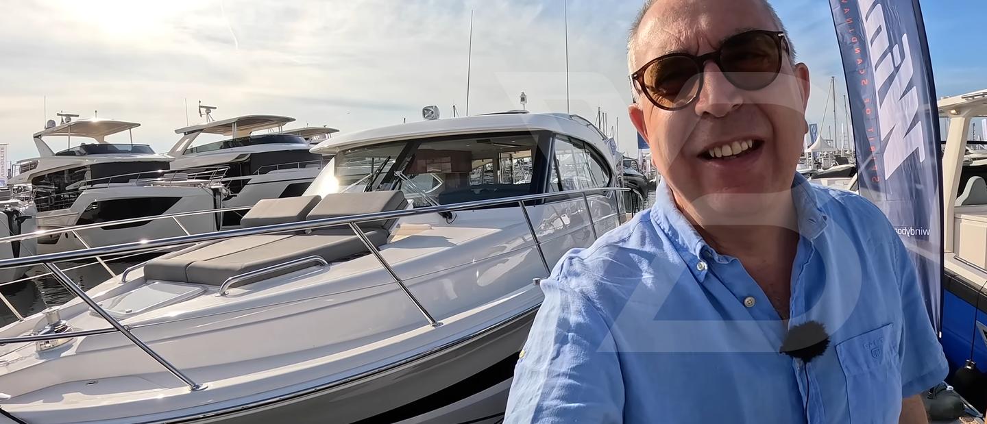 Riviera 395 SUV Review (2025 Edition) by Aquaholic image 1