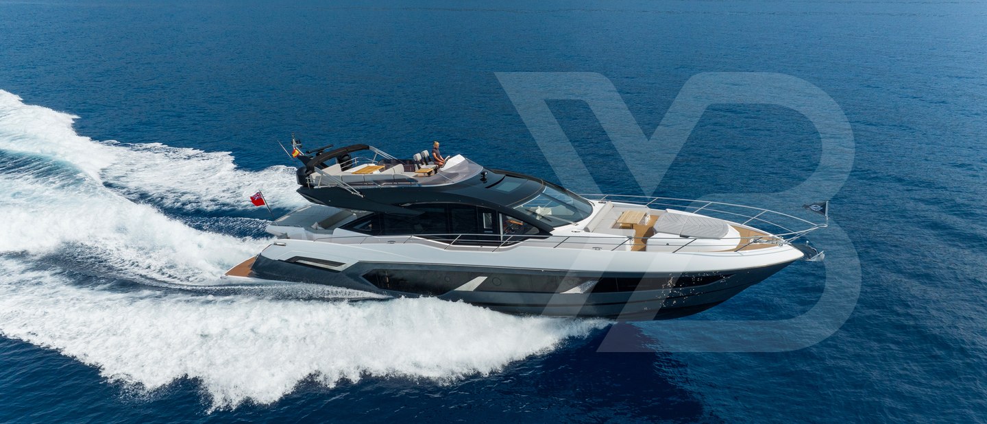Sunseeker 75 Sport Yacht Review (2025 Edition) image 2