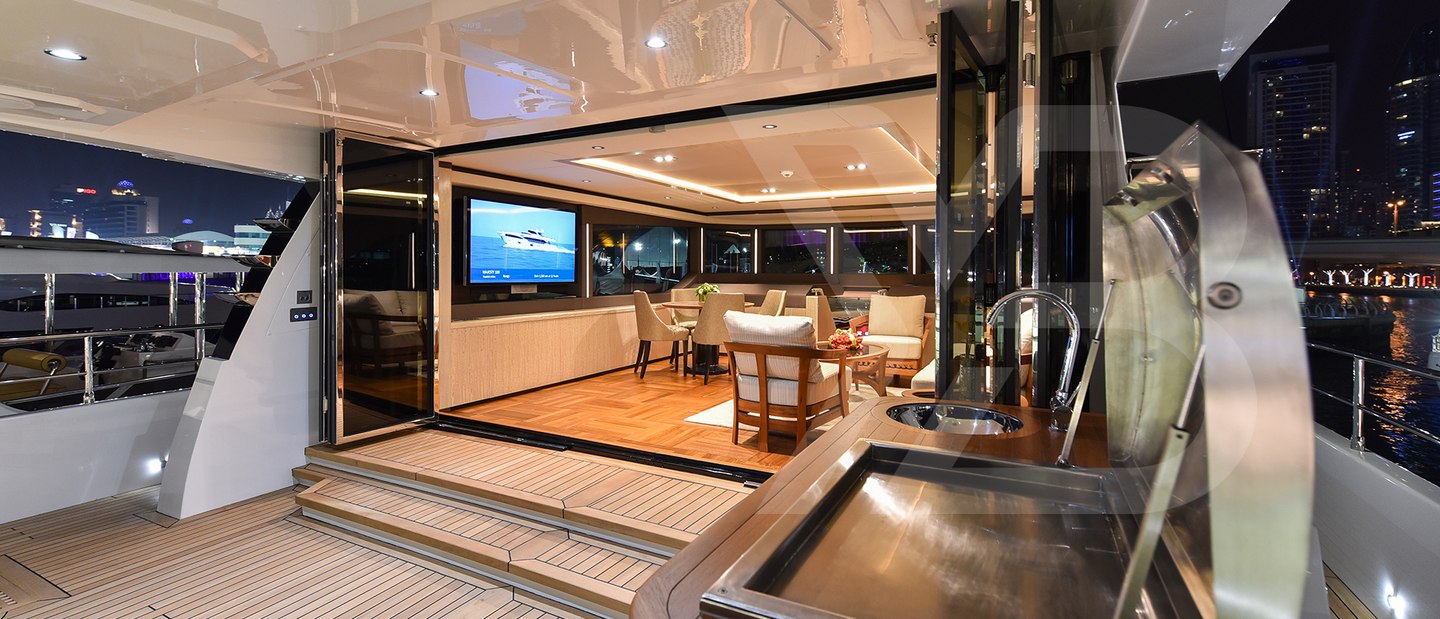 Gulf Craft Majesty 100 Review (2019 Edition) image 4