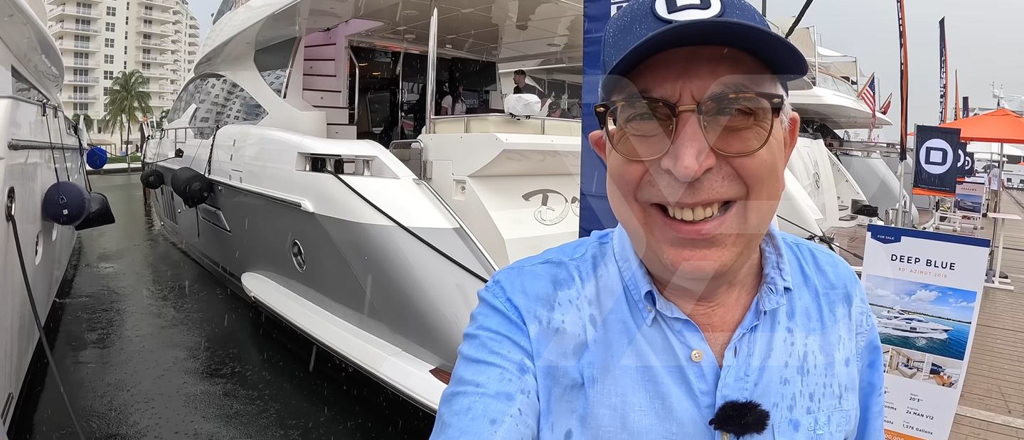 Azimut 80 Review (2018 Edition) by Aquaholic image 1