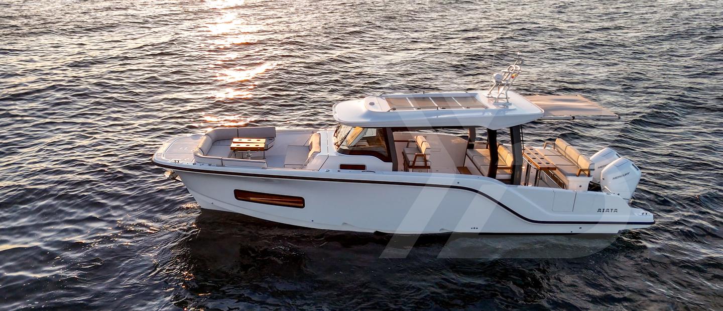 Aiata Wayfinder 38 Suntop Review (2025 Edition) image 1