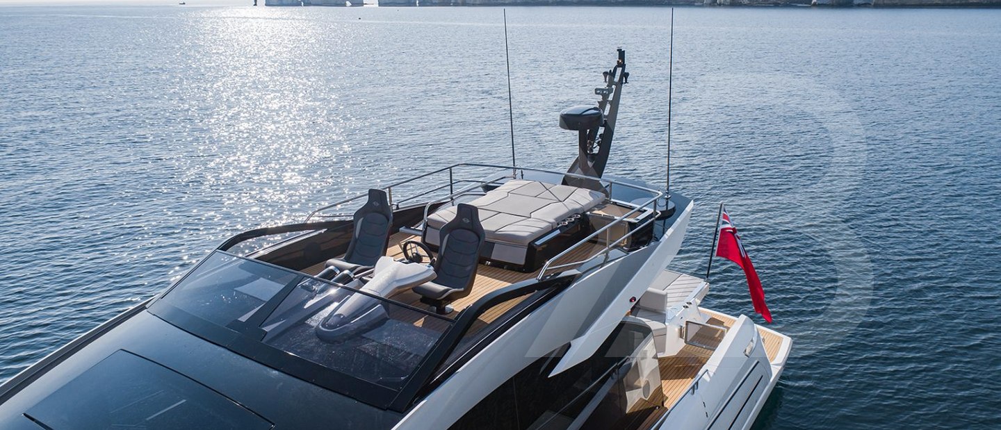 Sunseeker 65 Sport Yacht Review (2022 Edition) image 3