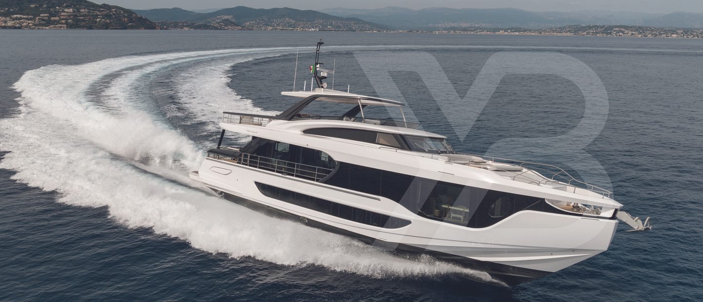 Azimut Grande 26M Review (2022 Edition) image 1