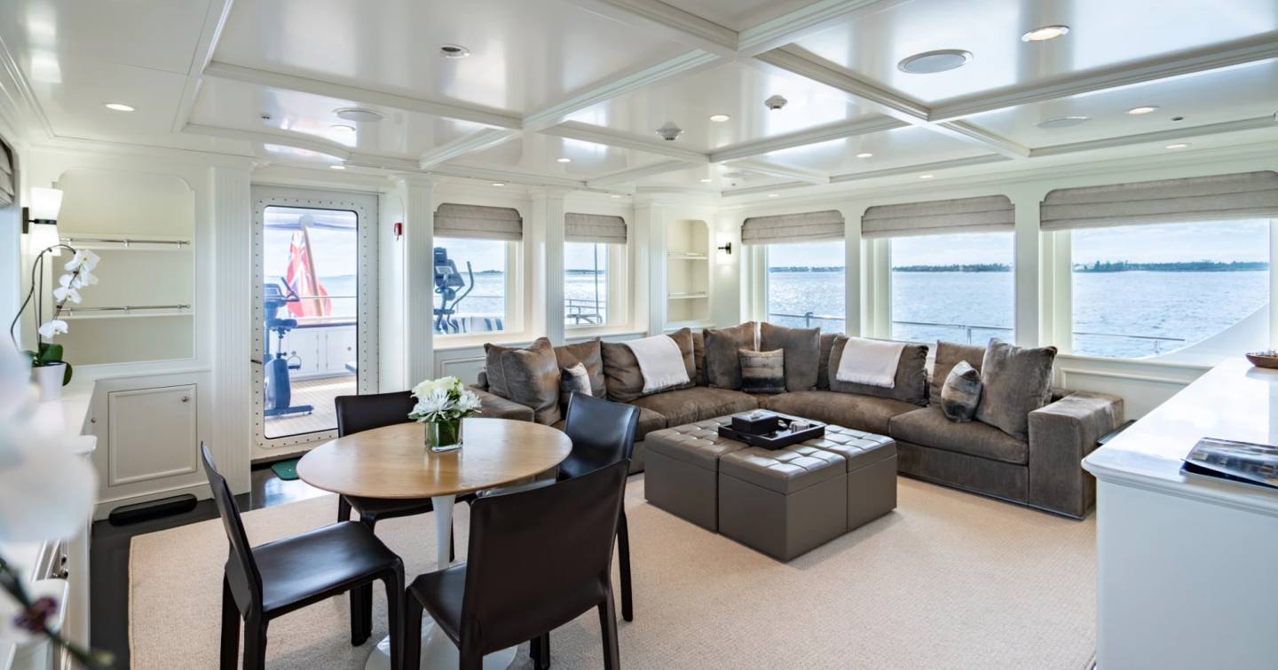 Explorer yacht Zexplorer skylounge with L-shaped sofa