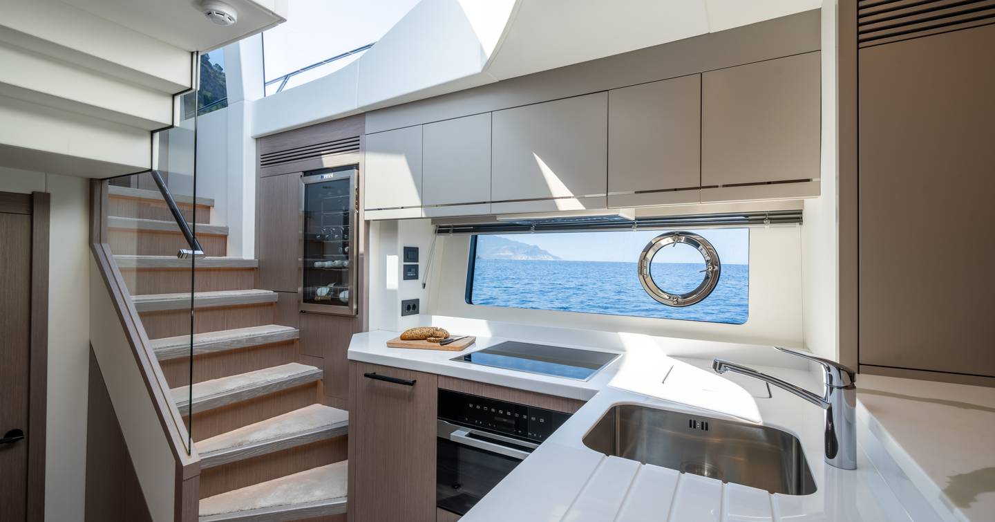 Sunseeker-75-Sport-Yacht-Review-lower-galley-render