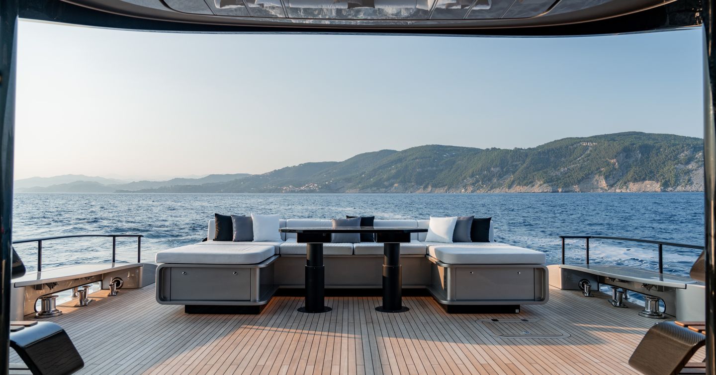 Brabus AB110 motor yacht aft seating