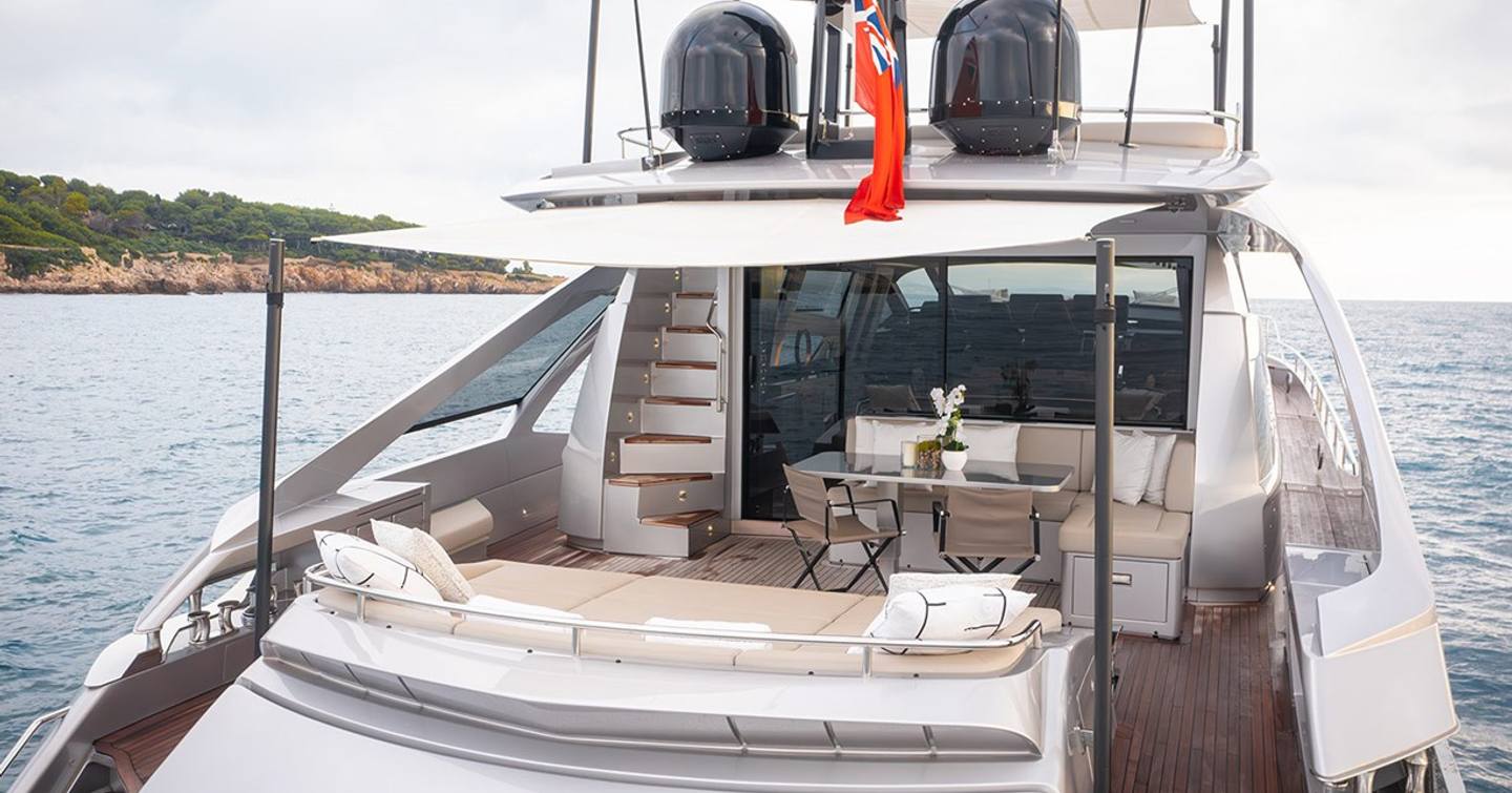 Magic of Ayr motor yacht stern