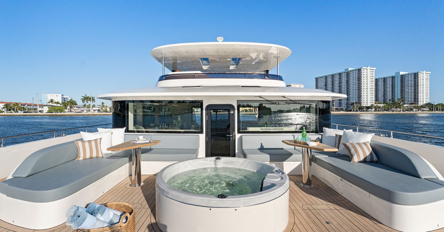 GranOcean W-72 Open Catamaran foredeck with jacuzzi