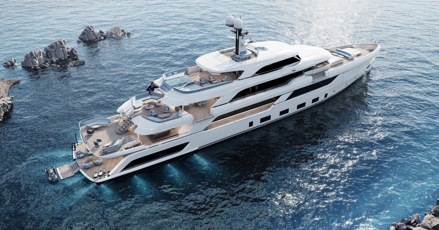 Superyacht Serenity II under way 