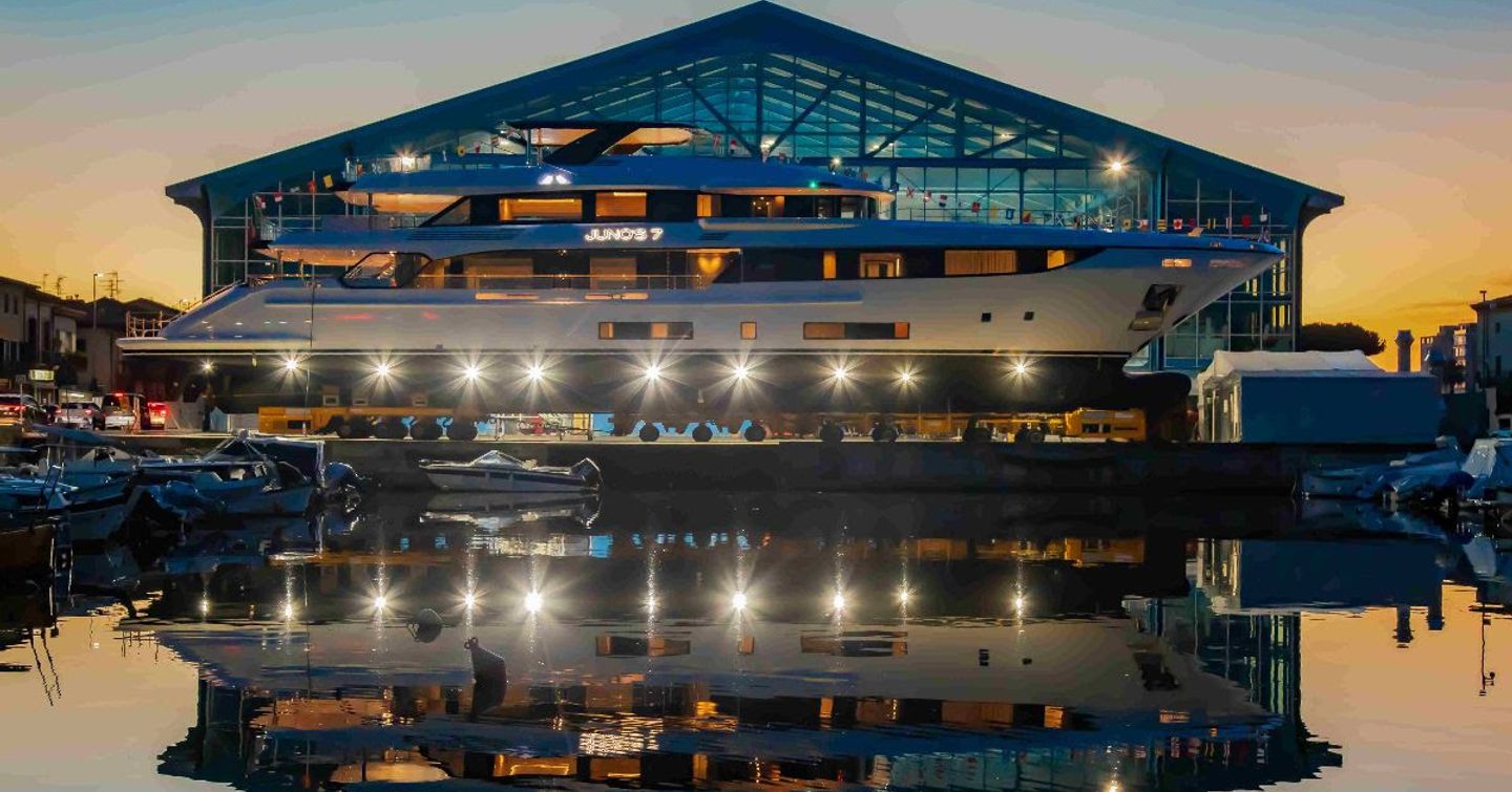 Benetti's JUNO'S 7 prior to being launched in Italy