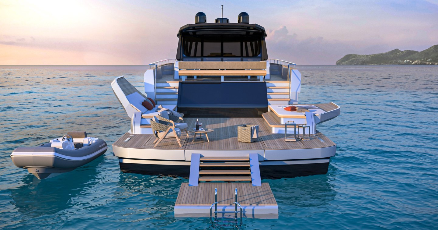 Pardo GT75 aft deck view in full beach club mode