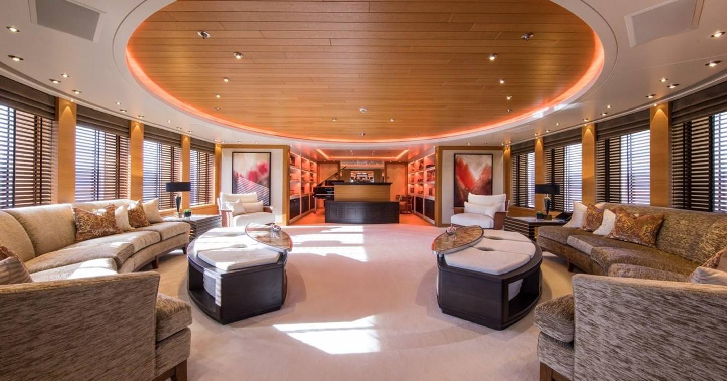 Caipirinha main saloon with curve sofas and large windows