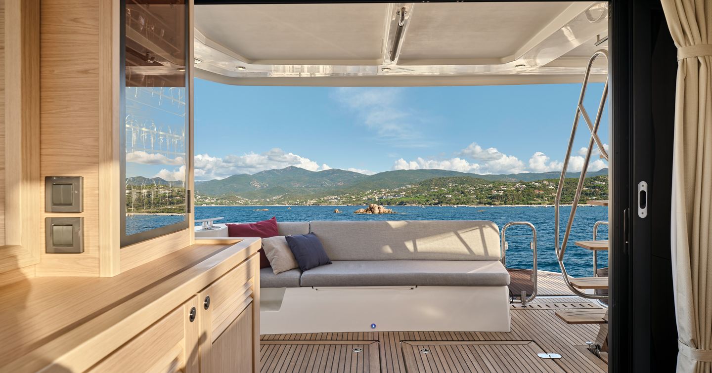 Swift Trawler 48 Aft Deck