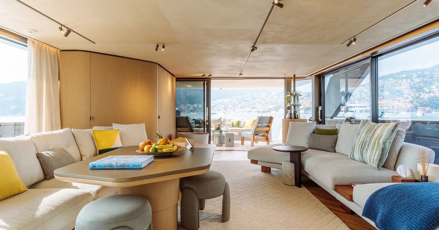 Sanlorenzo motor yacht Sal main saloon lounge 