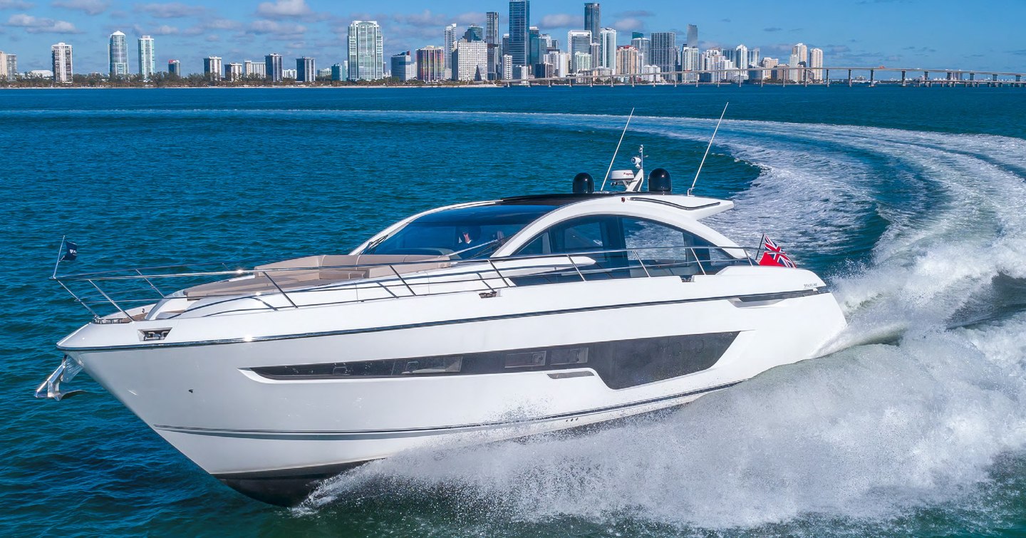 Fairline Targa 65 GT moving at speed on water