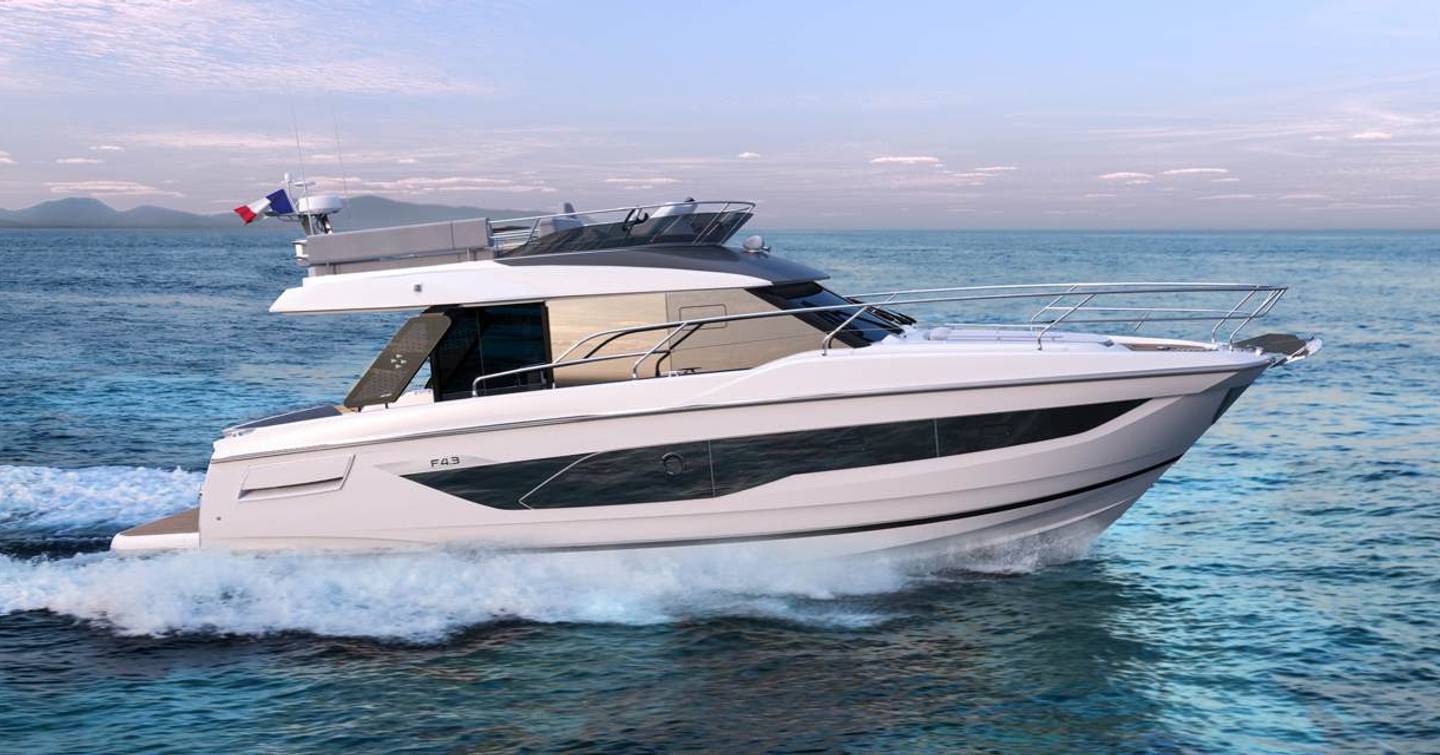 Rendering of Prestige F4.3 motor yacht under way