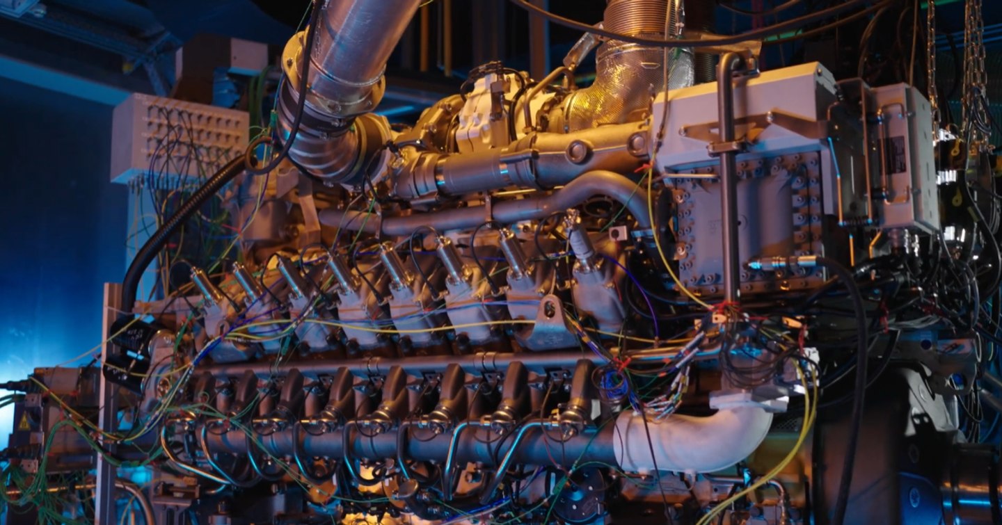 First high-speed methanol engine by MTU
