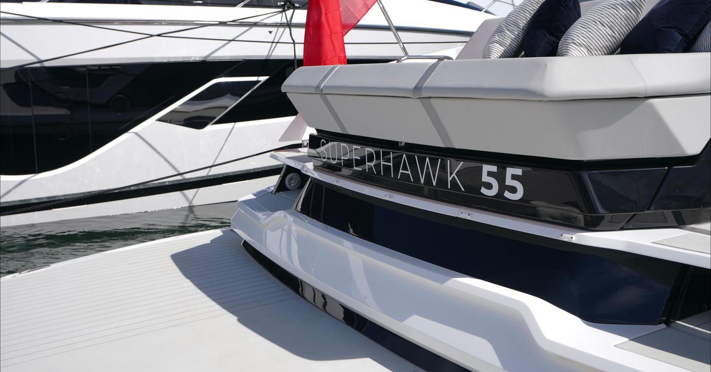 Sunseeker Superhawk deck