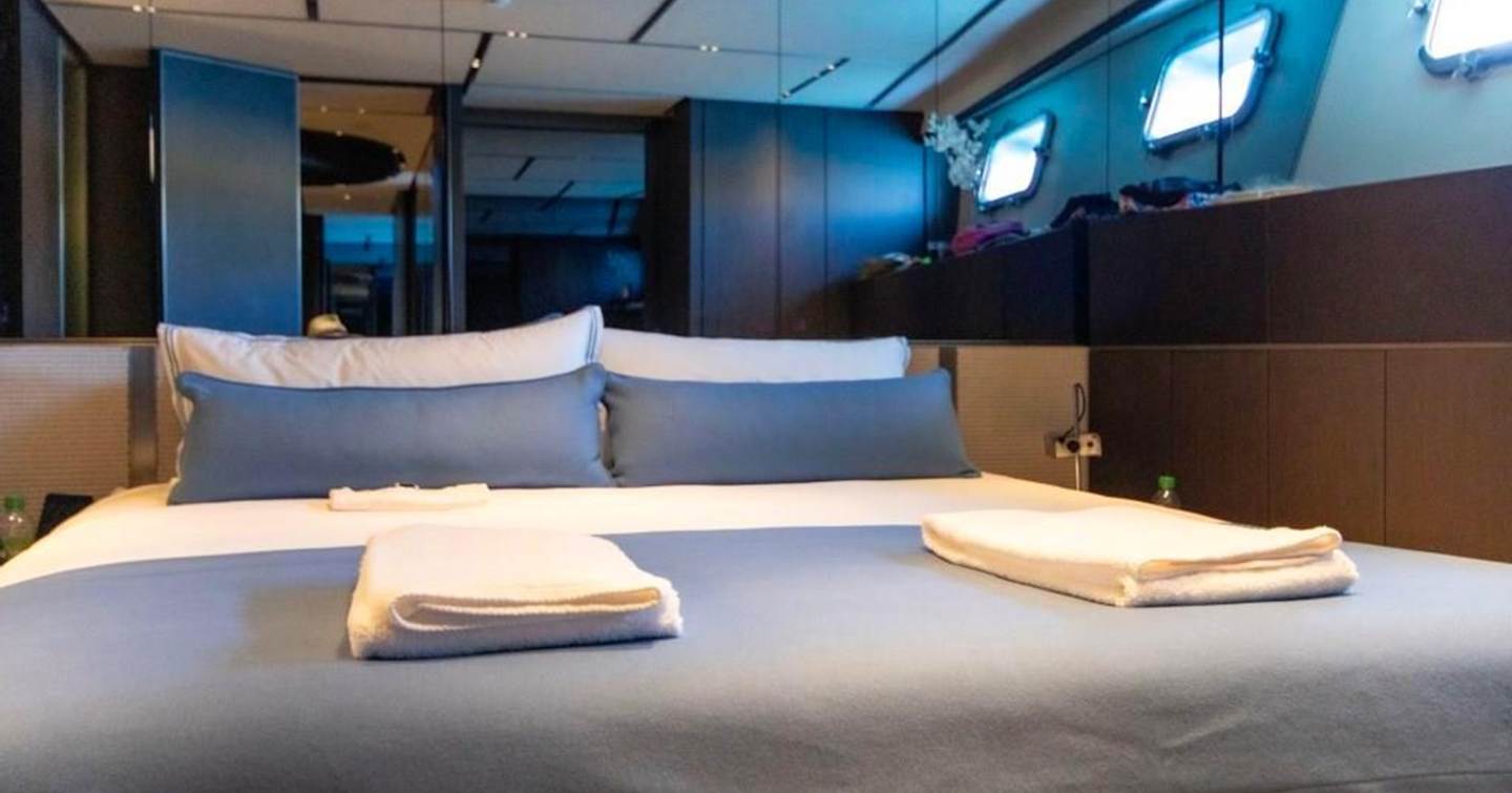 Just Marie III master stateroom