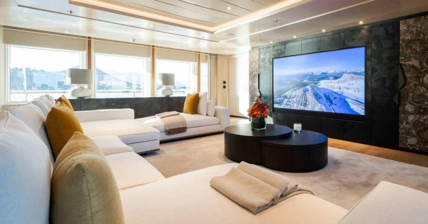 Amels superyacht Synthesis main saloon lounge 