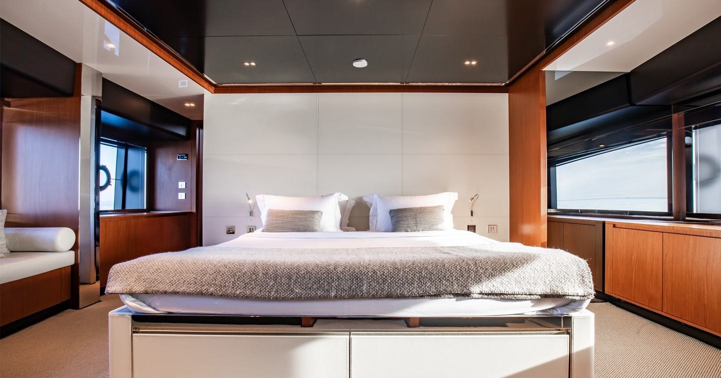 Motor Yacht T57's master cabin