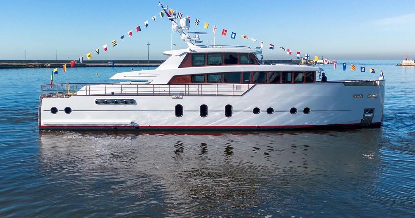 Superyacht Vero at launch