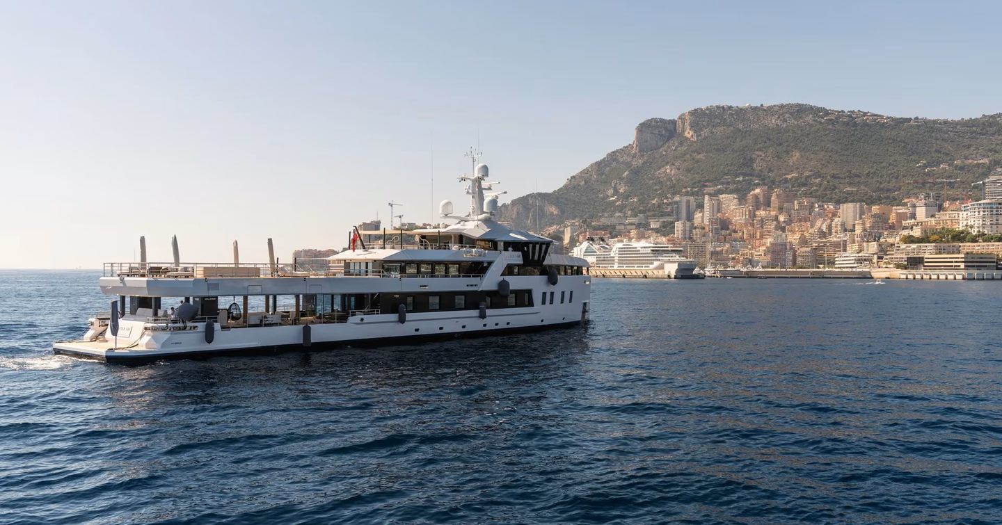 Damen-Xplorer-60-Review-entering-monaco
