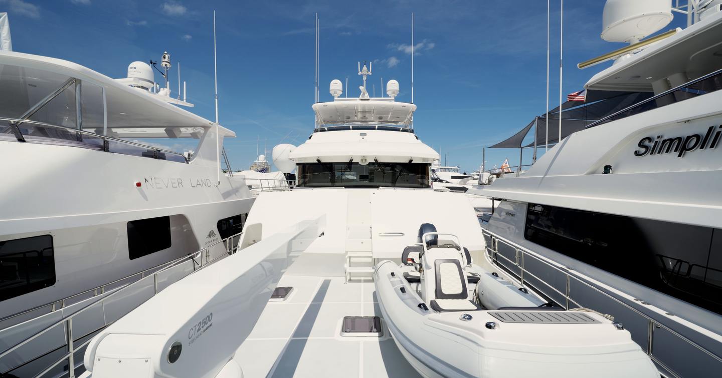 Nordhavn-68-Review-boat-deck-crane
