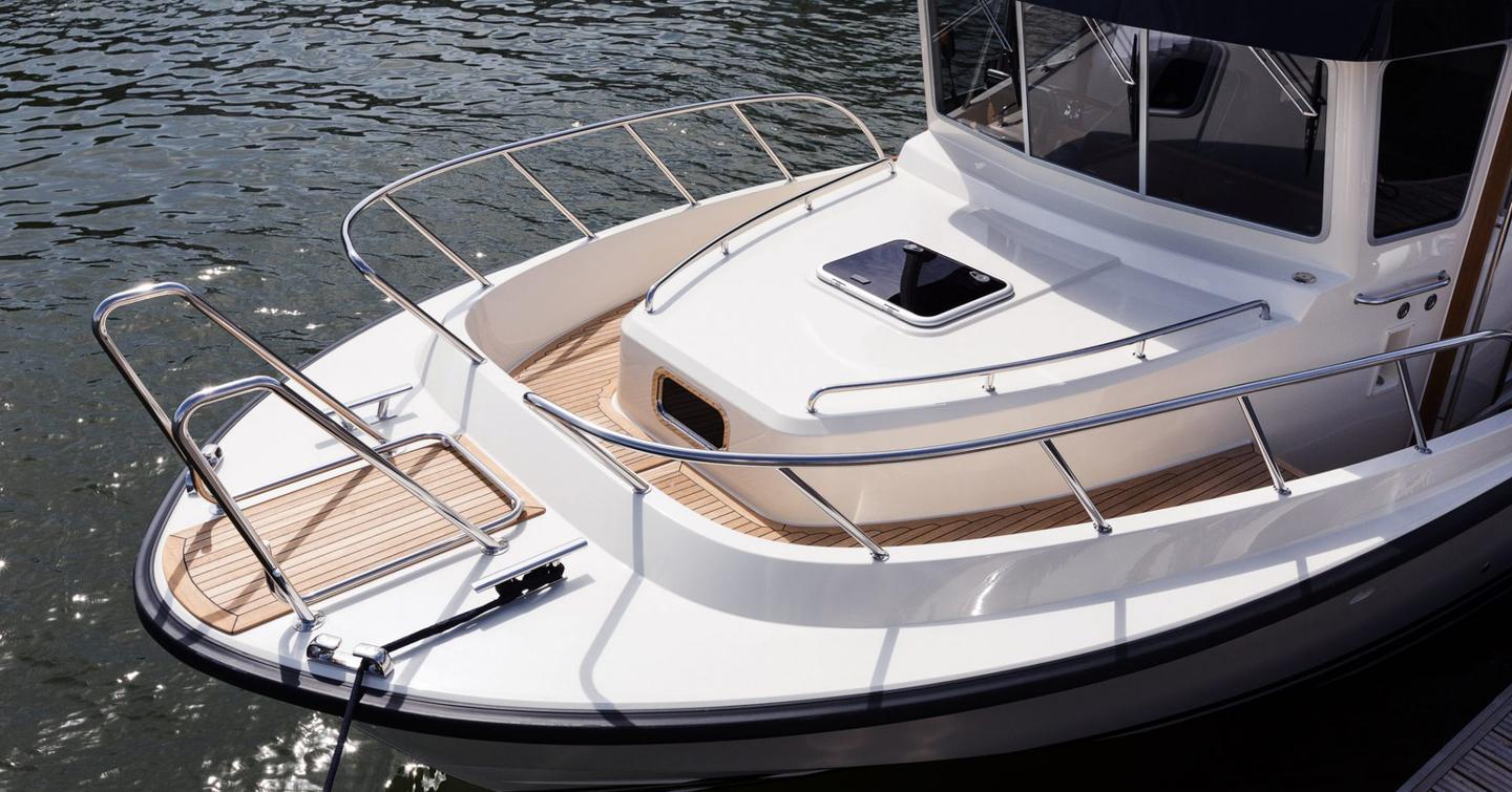 Targa-32-Coupé-foredeck