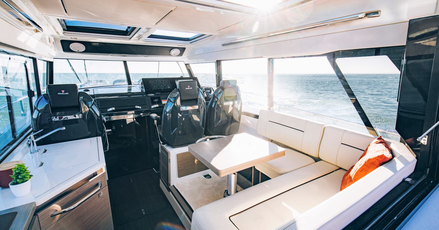 Wellcraft 355 wheelhouse 