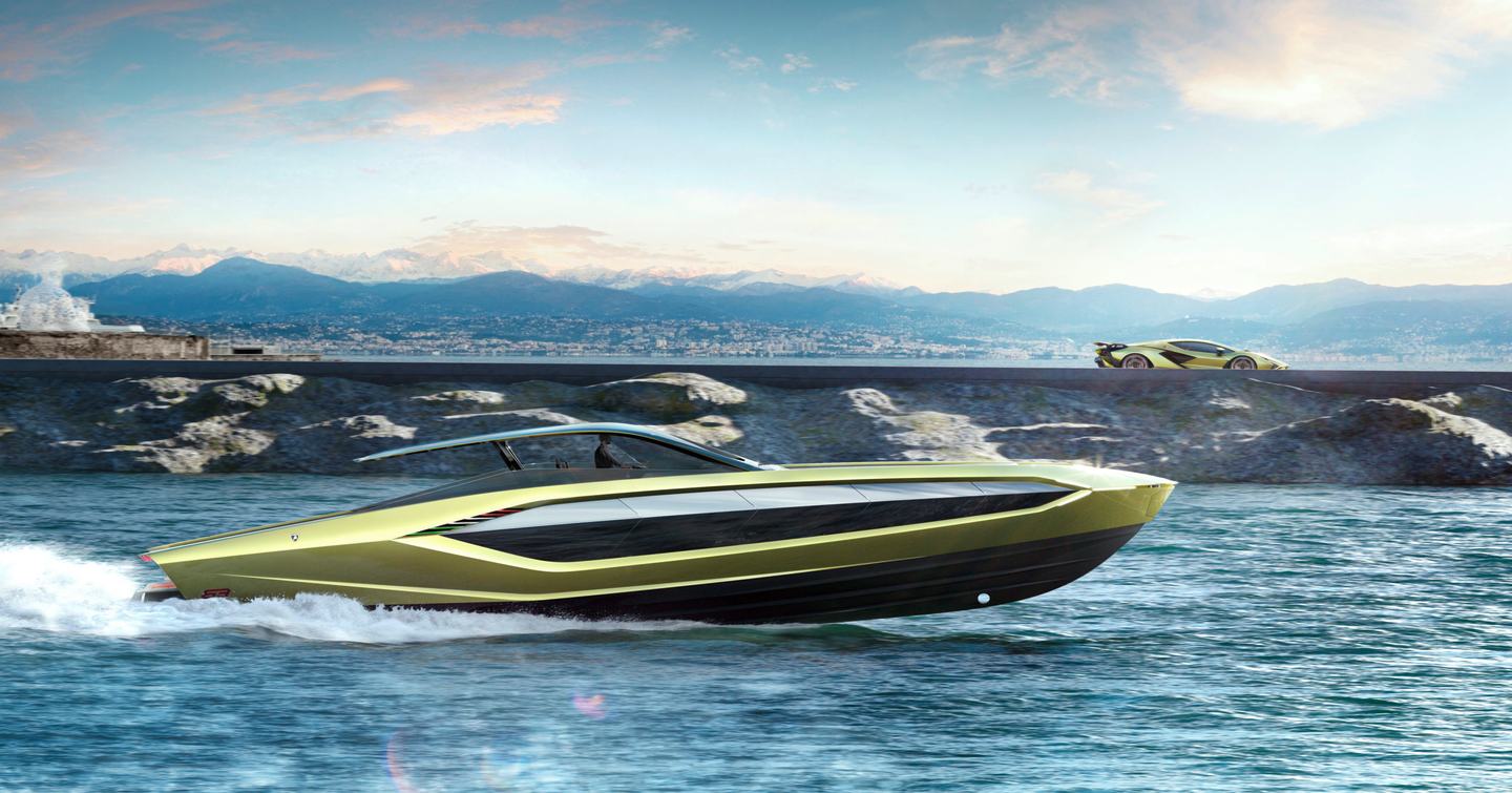 Lamborghini 63 motor yacht under way 