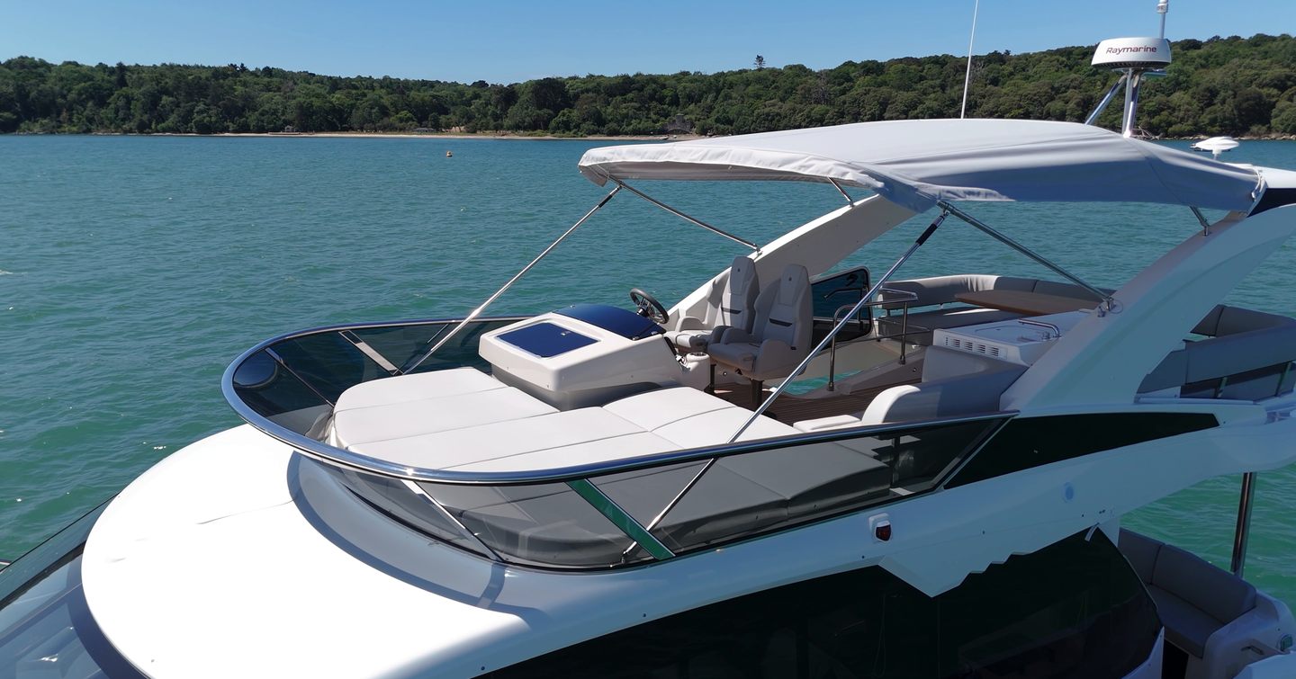 Absolute-47-FLY-Review-flybridge