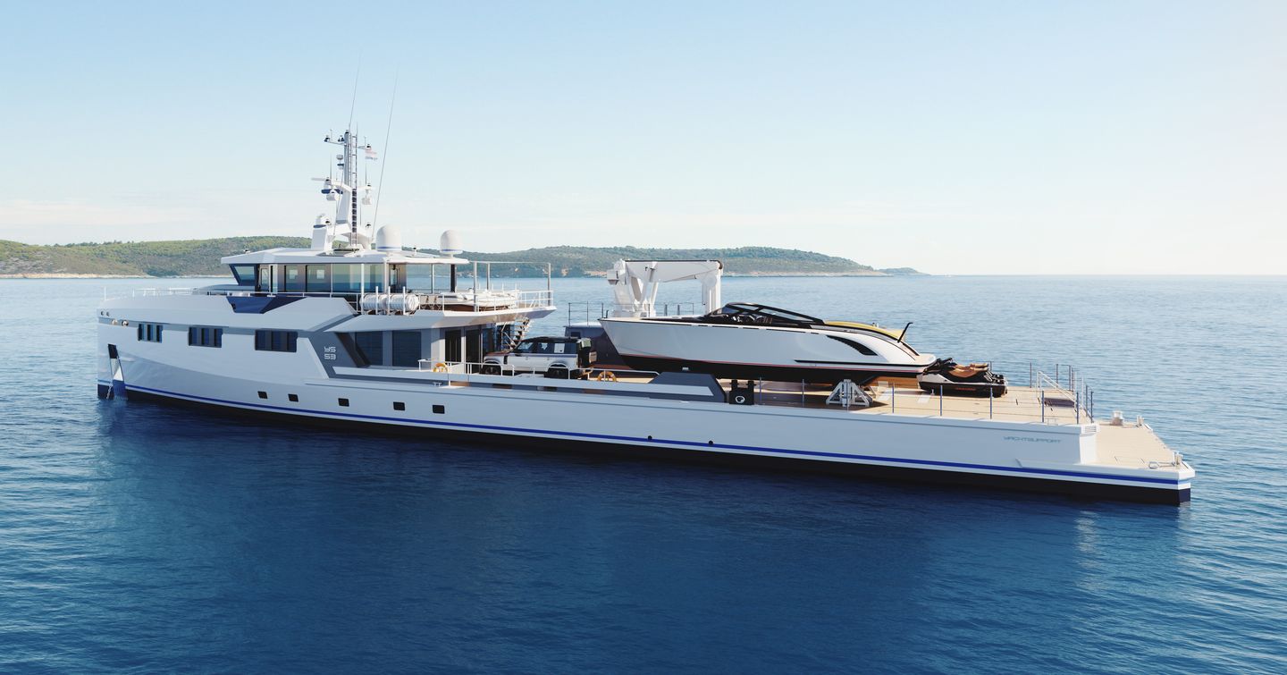 Motor yacht YS53 at anchor
