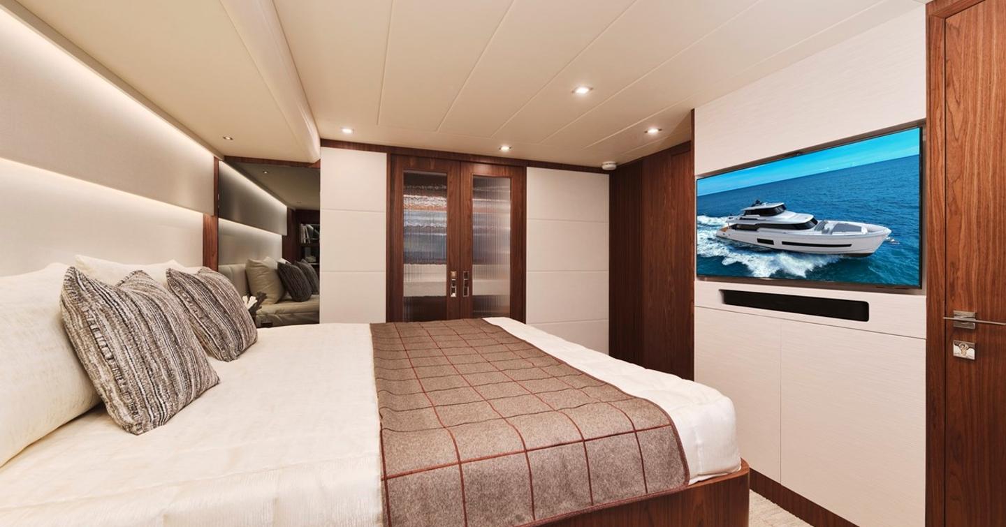 Horizon-V77S-Review-owner-cabin