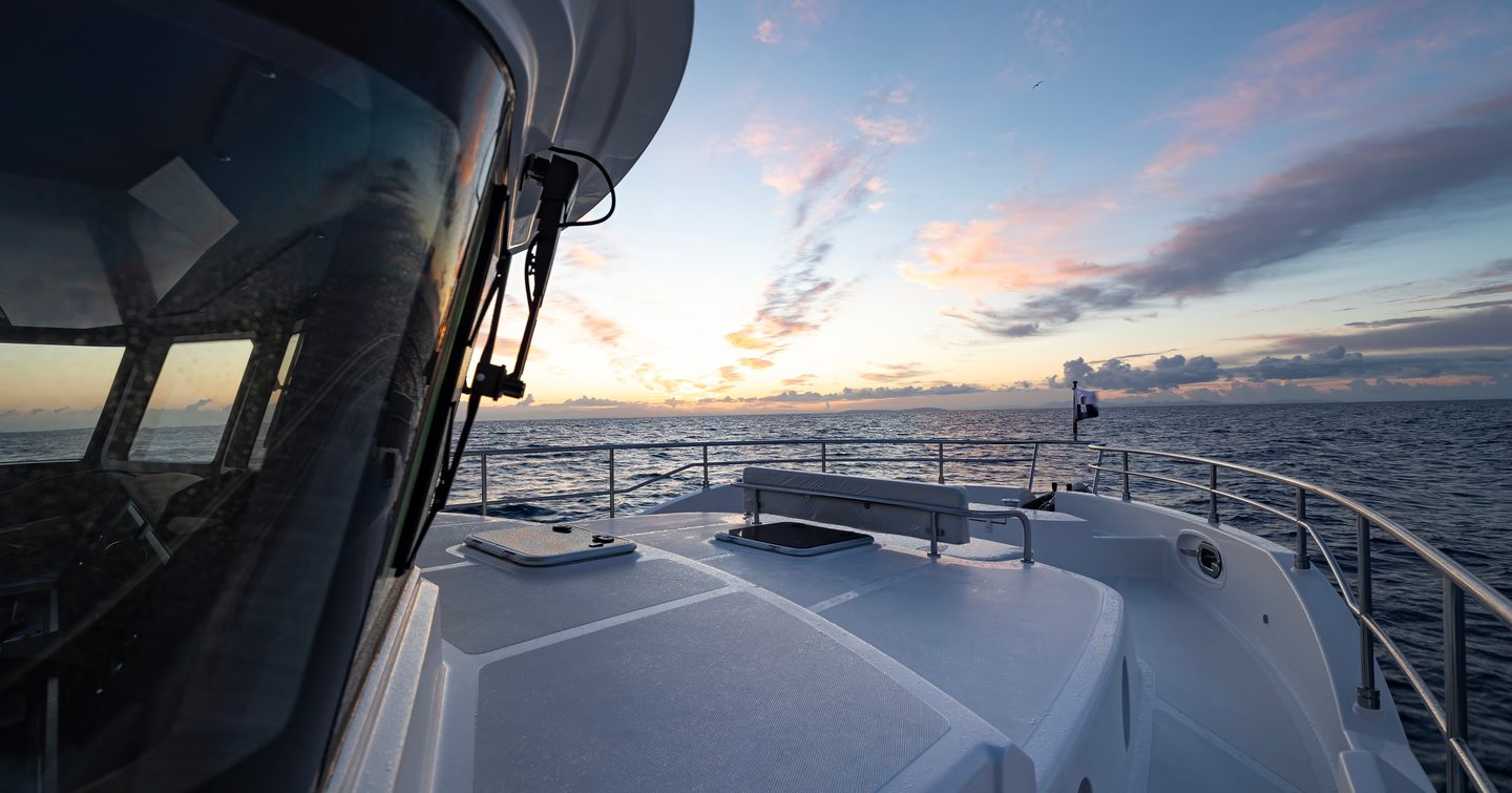 Nordhavn-N51-foredeck-sunset