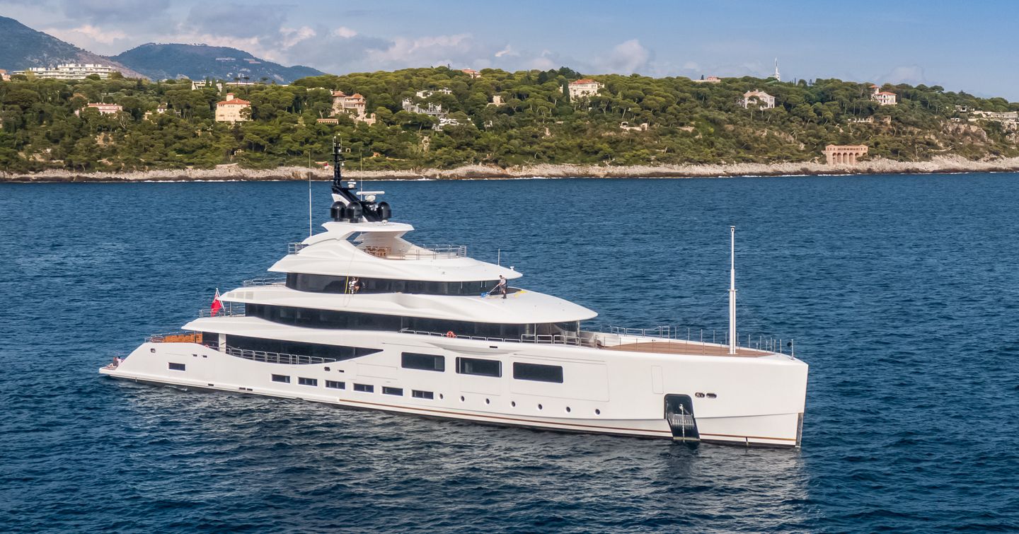 Superyacht Alfa pre-refit at anchor